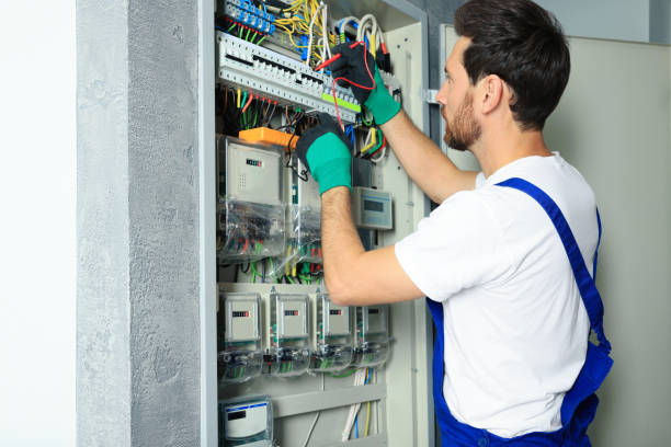 Best Licensed Electrician  in Doylestown, OH